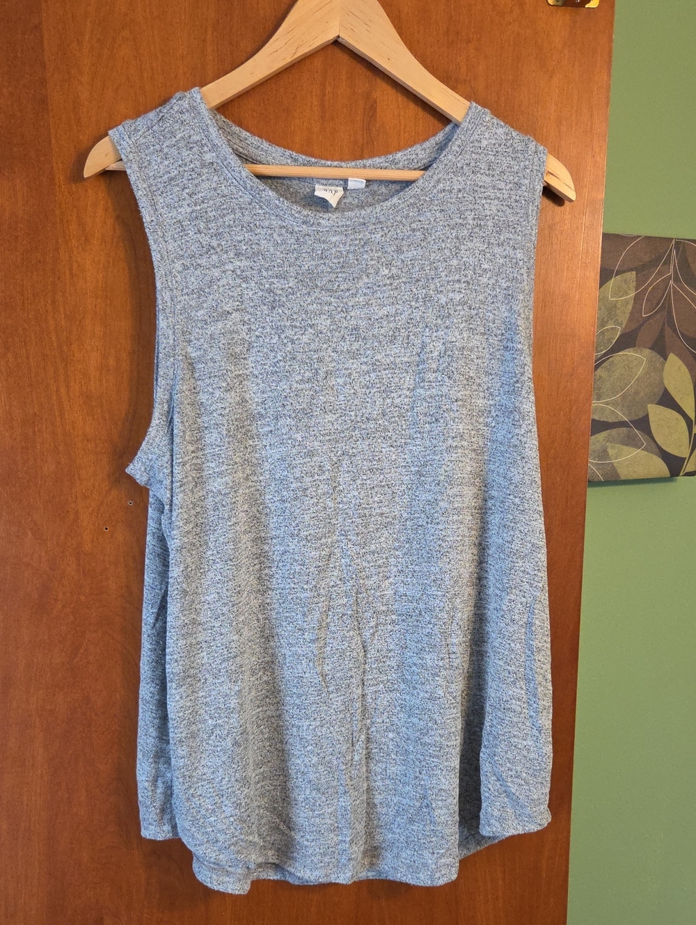 GAP Sleeveless Heathered Grey Women's Tank Top